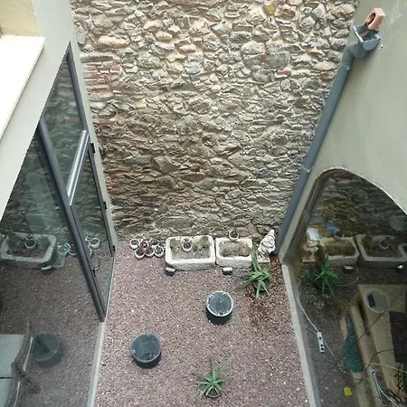Vilamont Hotel Garriguella