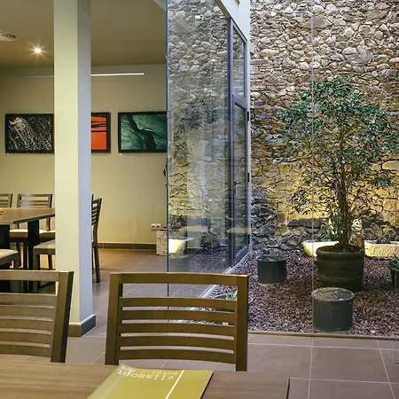Hotel Vilamont 3*