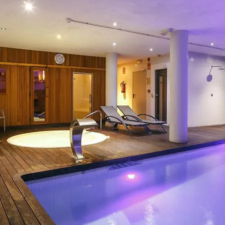 Vilamont Hotel Garriguella