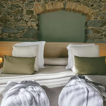 Vilamont 3* Garriguella