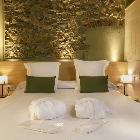 Vilamont 3* Garriguella