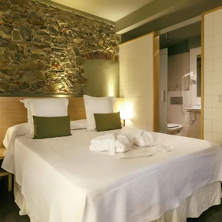 Hotel Vilamont 3*