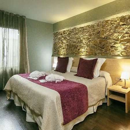 Vilamont Hotel Garriguella