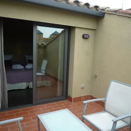 Hotel Vilamont Garriguella
