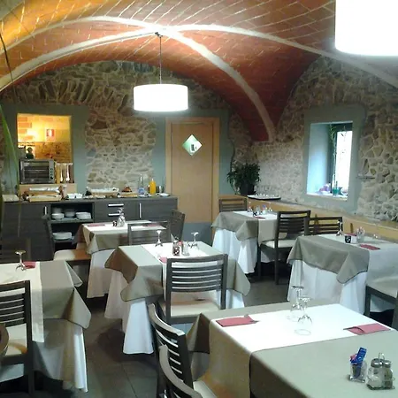 Vilamont Hotel Garriguella