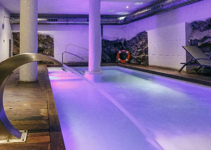 Hotel Vilamont 3*