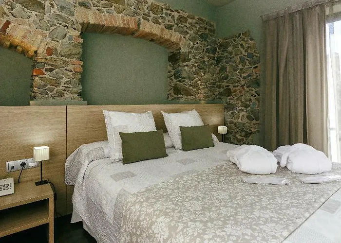 Vilamont 3* Garriguella
